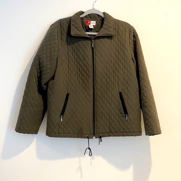 JM Collection Jackets & Blazers - LAST CALL! Won’t be available tom! Jennifer Moore Quilted Jacket - Hunter Green